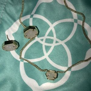 Kendra Scott white druzy set-necklace/earrings